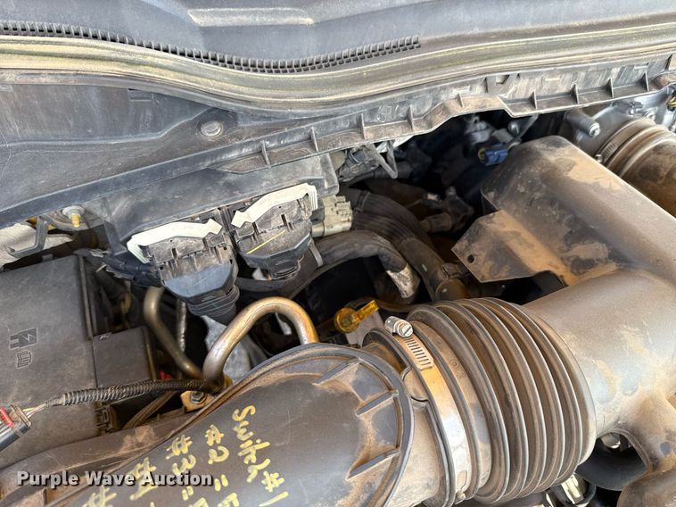 image for item EJ4774 2019 Ford F350 Super Duty utility bed pickup truck