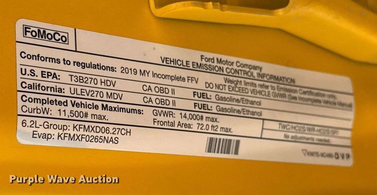 image for item EJ4774 2019 Ford F350 Super Duty utility bed pickup truck