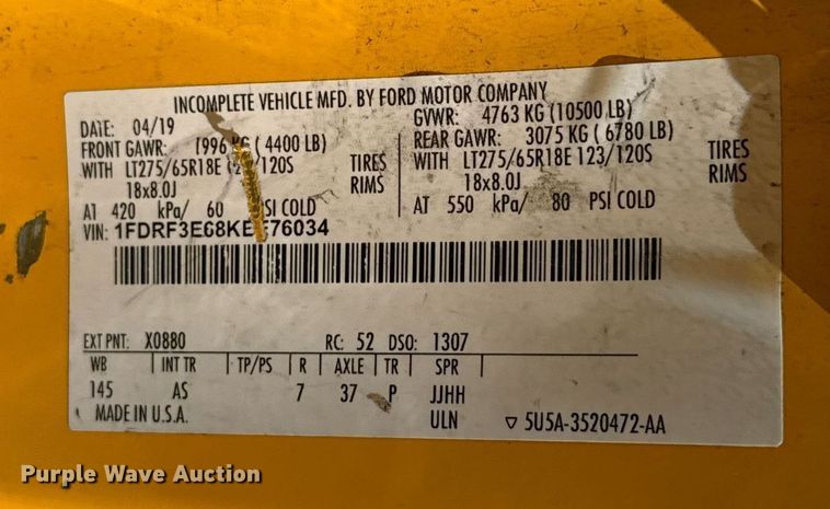 image for item EJ4774 2019 Ford F350 Super Duty utility bed pickup truck