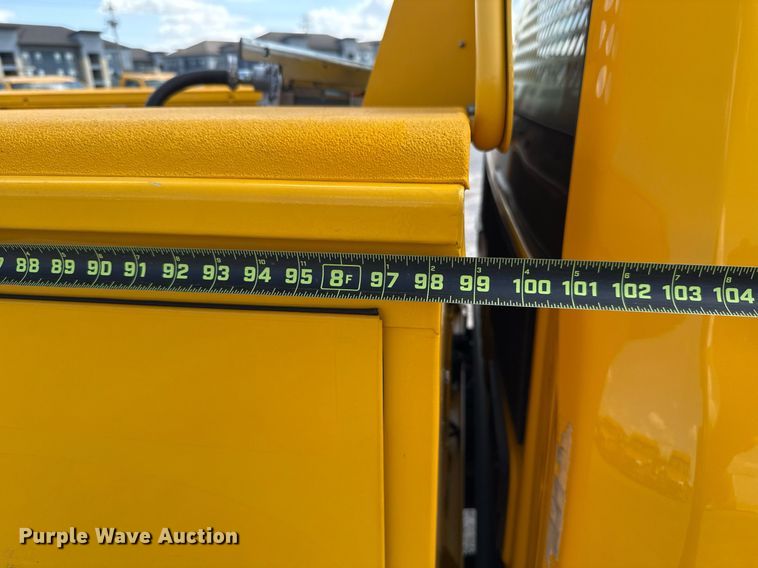 image for item EJ4775 2017 Ford F350 Super Duty utility bed pickup truck