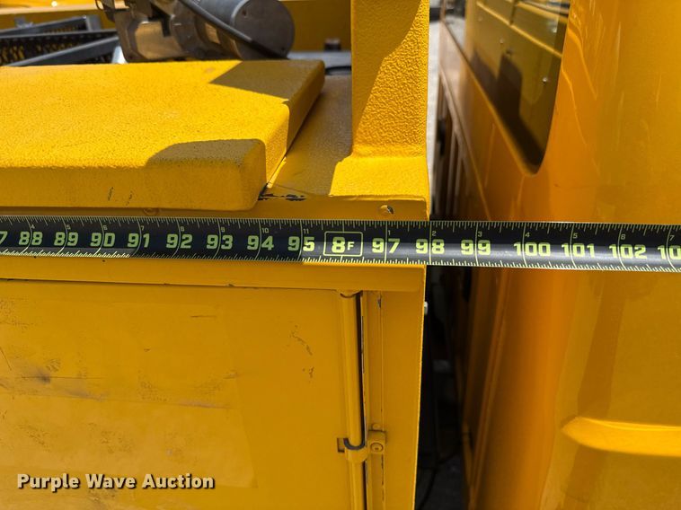 image for item EJ4776 2015 Ford F350 Super Duty utility bed pickup truck