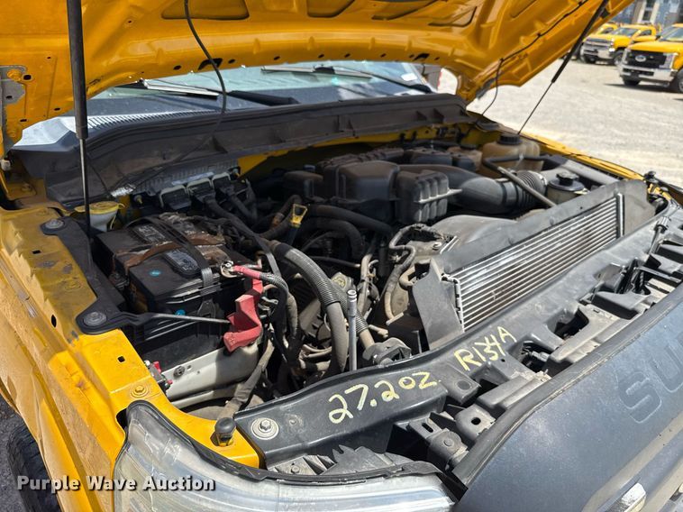 image for item EJ4776 2015 Ford F350 Super Duty utility bed pickup truck