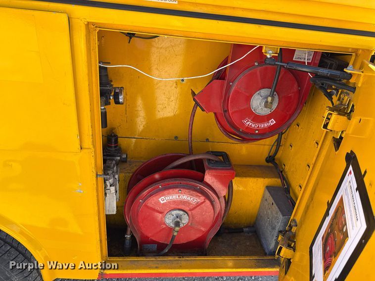 image for item EJ4777 2019 Ford F350 Super Duty utility bed pickup truck