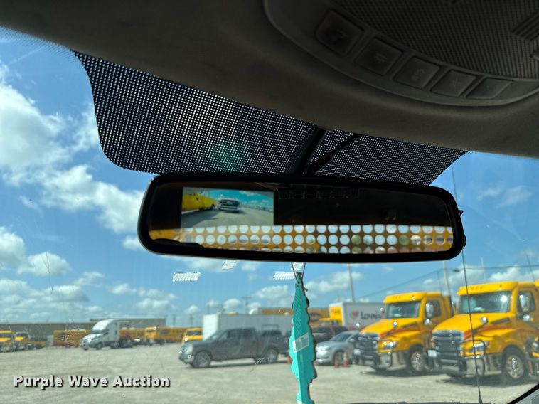 image for item EJ4777 2019 Ford F350 Super Duty utility bed pickup truck