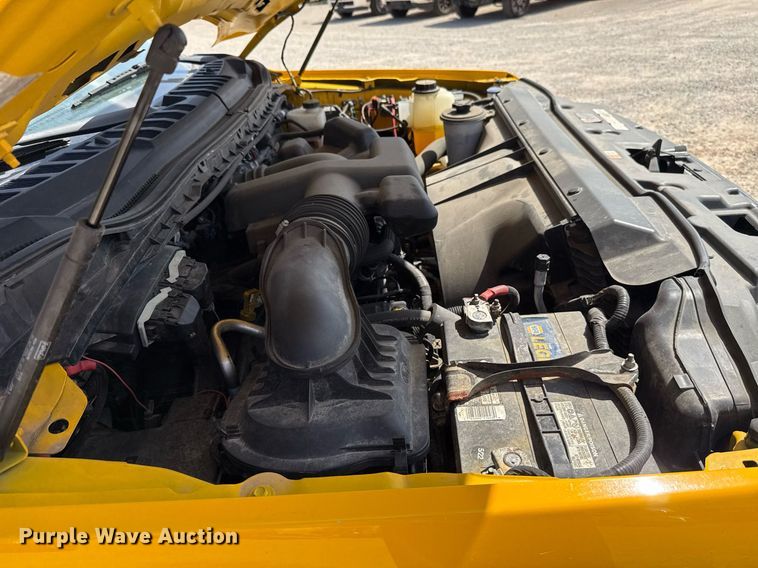 image for item EJ4777 2019 Ford F350 Super Duty utility bed pickup truck