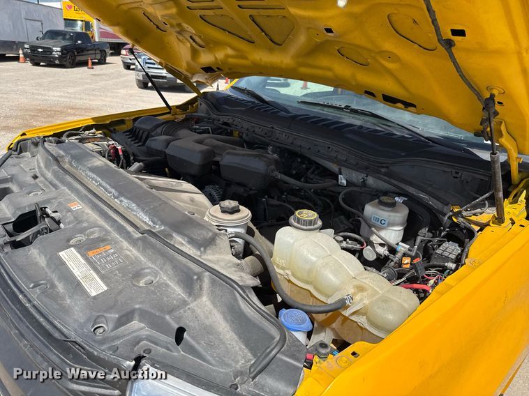 image for item EJ4777 2019 Ford F350 Super Duty utility bed pickup truck