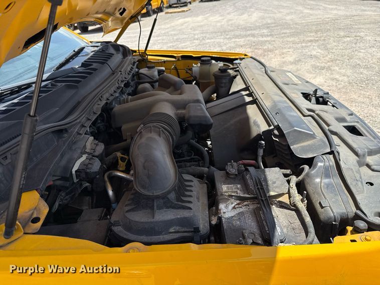 image for item EJ4778 2019 Ford F350 Super Duty utility bed pickup truck