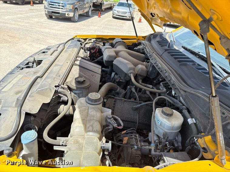 image for item EJ4778 2019 Ford F350 Super Duty utility bed pickup truck