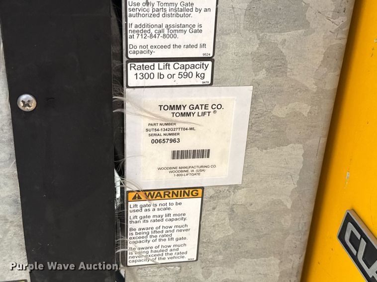 image for item EJ4779 2019 Ford F350 Super Duty utility bed pickup truck