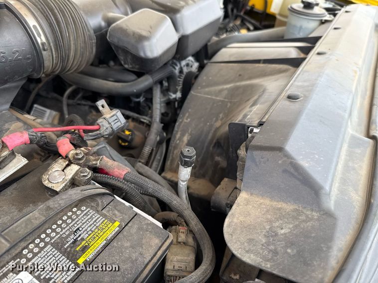 image for item EJ4779 2019 Ford F350 Super Duty utility bed pickup truck