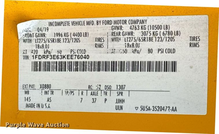 image for item EJ4779 2019 Ford F350 Super Duty utility bed pickup truck