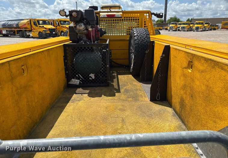 image for item EJ4780 2019 Ford F350 Super Duty utility bed pickup truck