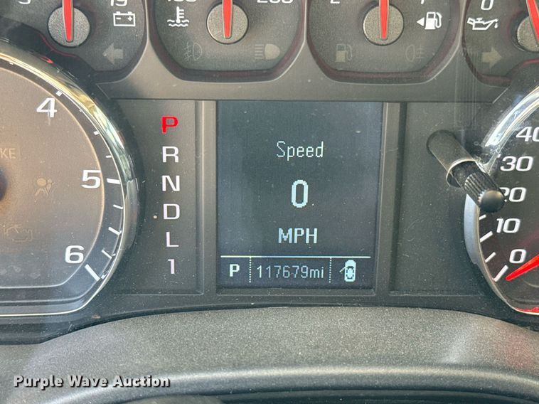 image for item EJ4781 2017 Chevrolet Silverado 3500HD utility bed pickup truck