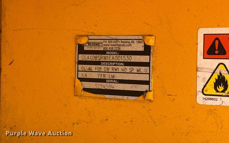 image for item EJ4782 2019 Ford F350 Super Duty utility bed pickup truck