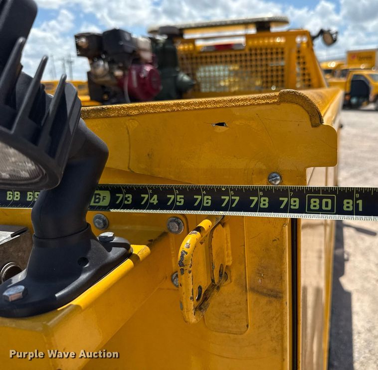 image for item EJ4782 2019 Ford F350 Super Duty utility bed pickup truck