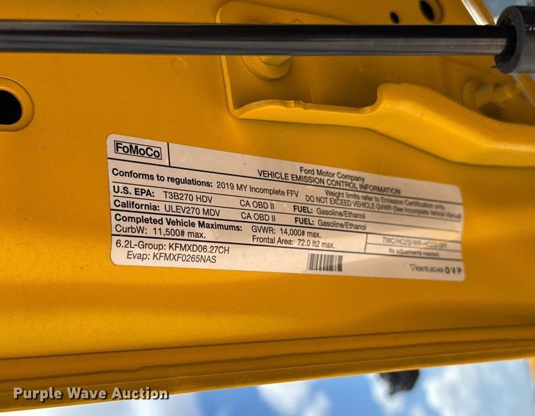 image for item EJ4782 2019 Ford F350 Super Duty utility bed pickup truck