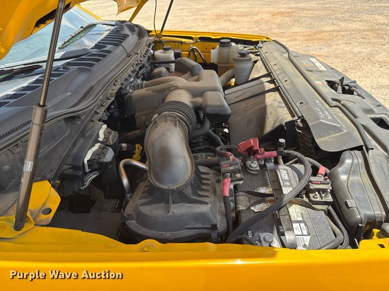 image for item EJ4782 2019 Ford F350 Super Duty utility bed pickup truck