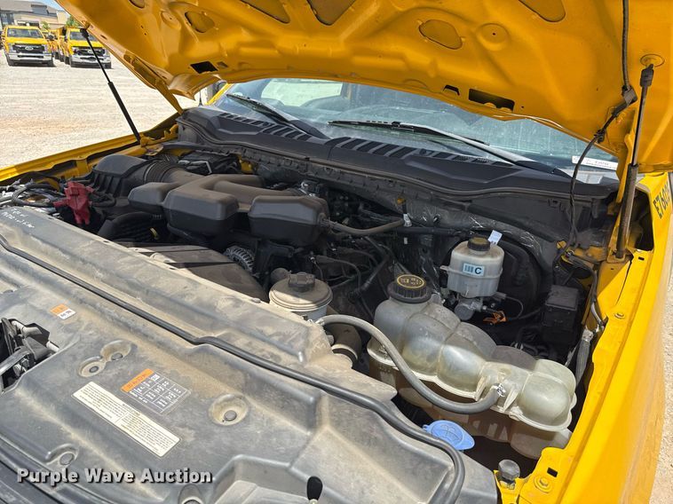 image for item EJ4782 2019 Ford F350 Super Duty utility bed pickup truck