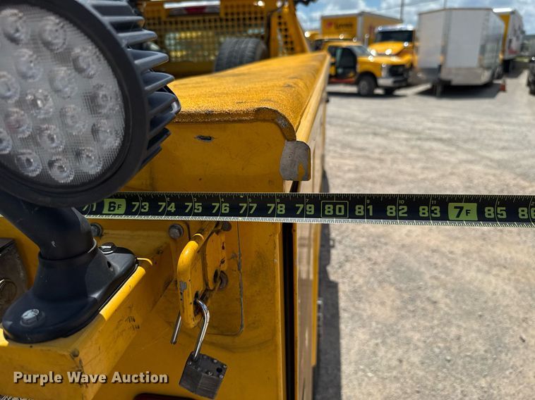 image for item EJ4783 2019 Ford F350 Super Duty utility bed pickup truck