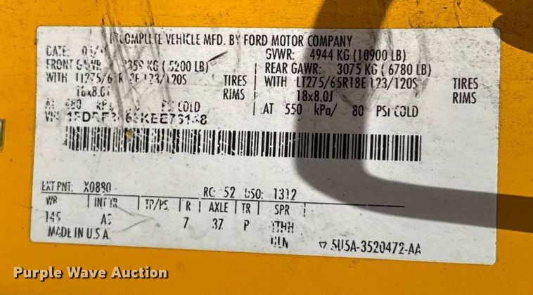 image for item EJ4783 2019 Ford F350 Super Duty utility bed pickup truck