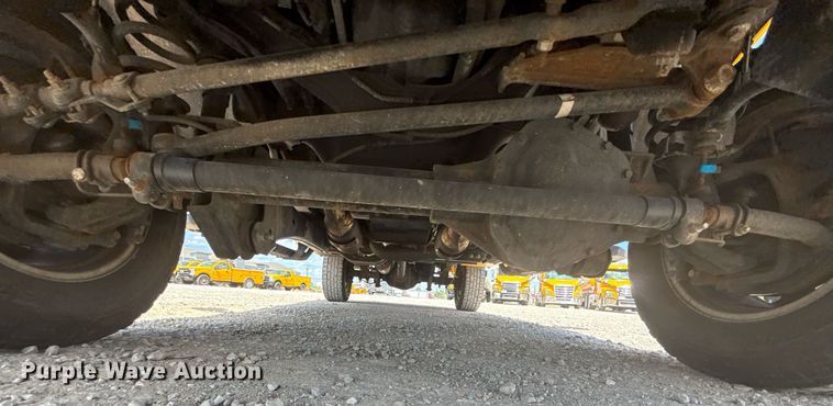 image for item EJ4784 2020 Ford F350 Super Duty utility bed pickup truck