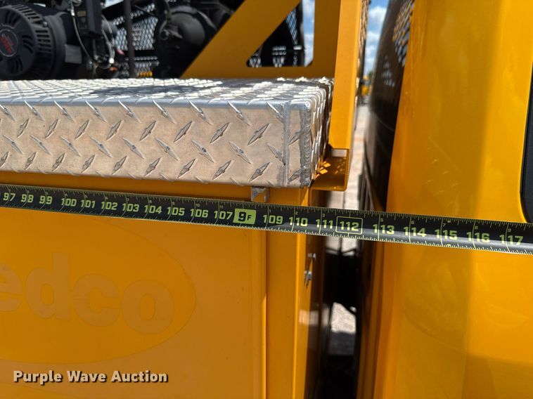 image for item EJ4784 2020 Ford F350 Super Duty utility bed pickup truck