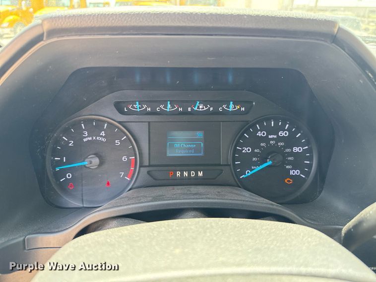 image for item EJ4784 2020 Ford F350 Super Duty utility bed pickup truck