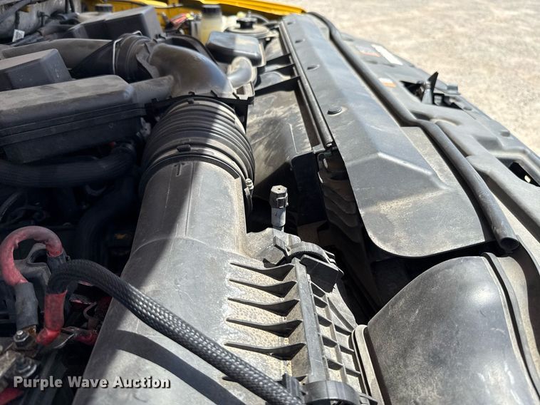 image for item EJ4784 2020 Ford F350 Super Duty utility bed pickup truck