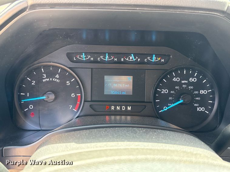 image for item EJ4786 2020 Ford F350 Super Duty utility bed pickup truck