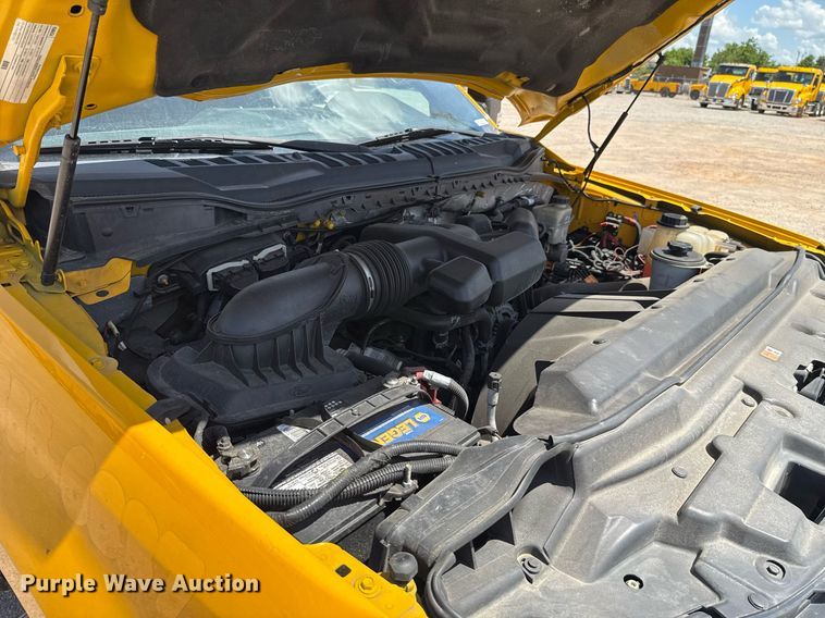 image for item EJ4788 2017 Ford F350 Super Duty XL utility bed pickup truck