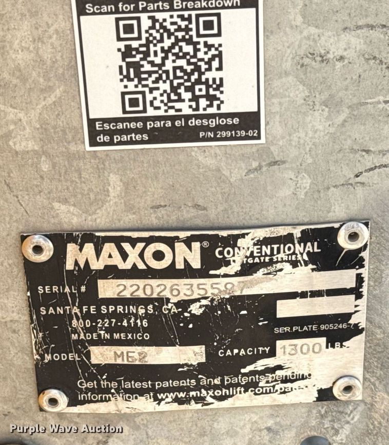 image for item EJ4789 2022 Ford F350 Super Duty utility bed pickup truck