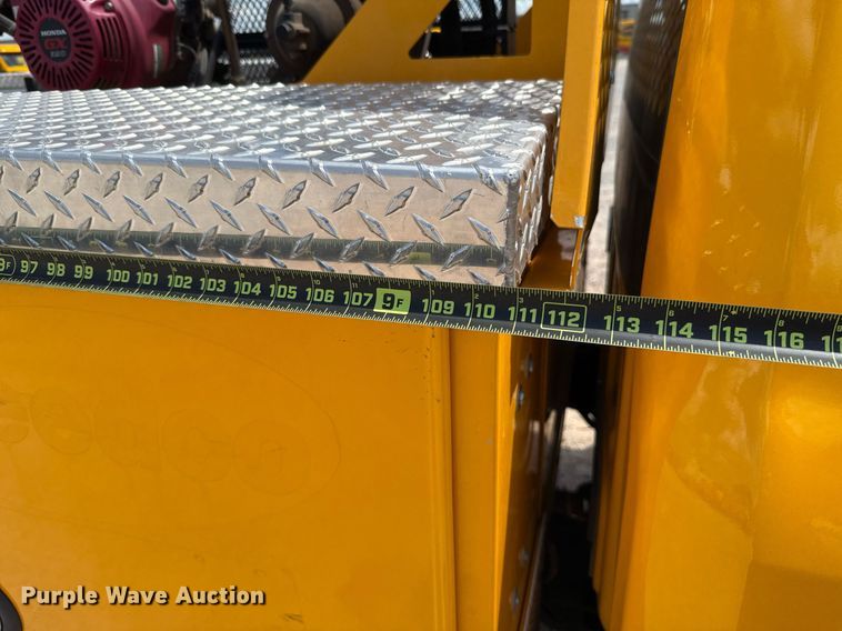 image for item EJ4789 2022 Ford F350 Super Duty utility bed pickup truck