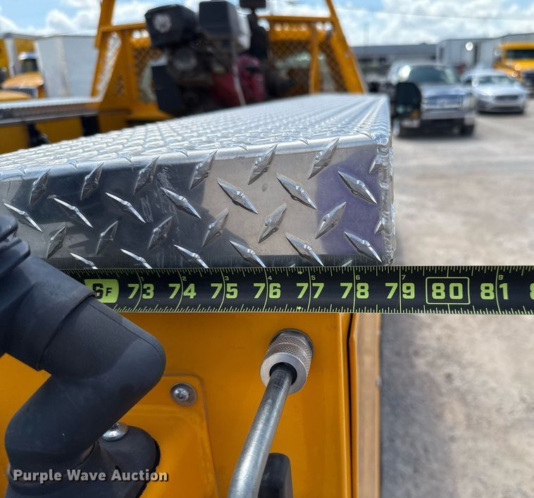 image for item EJ4789 2022 Ford F350 Super Duty utility bed pickup truck