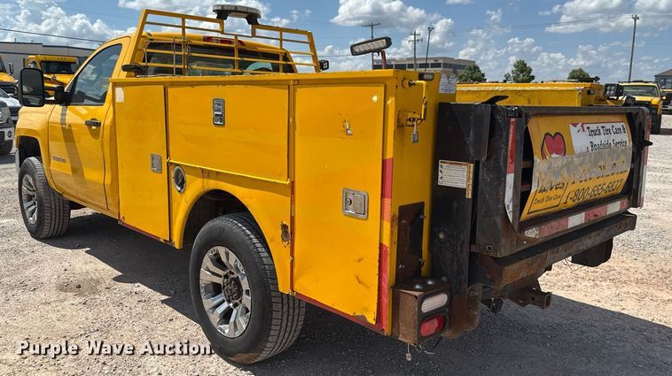 image for item EJ4791 2016 Chevrolet Silverado 3500HD utility bed pickup truck