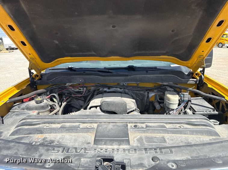 image for item EJ4791 2016 Chevrolet Silverado 3500HD utility bed pickup truck