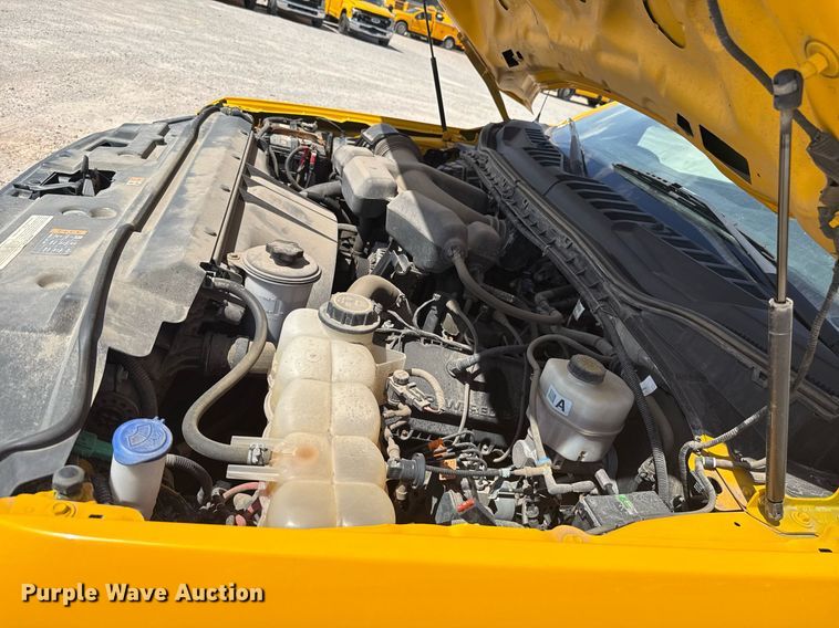 image for item EJ4792 2018 Ford F350 Super Duty utility bed pickup truck