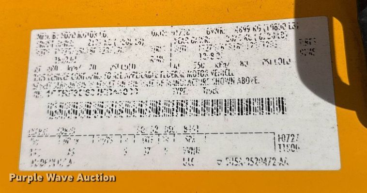 image for item EJ4792 2018 Ford F350 Super Duty utility bed pickup truck