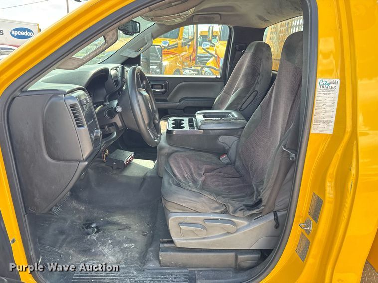 image for item EJ4793 2017 Chevrolet Silverado 3500HD utility bed pickup truck