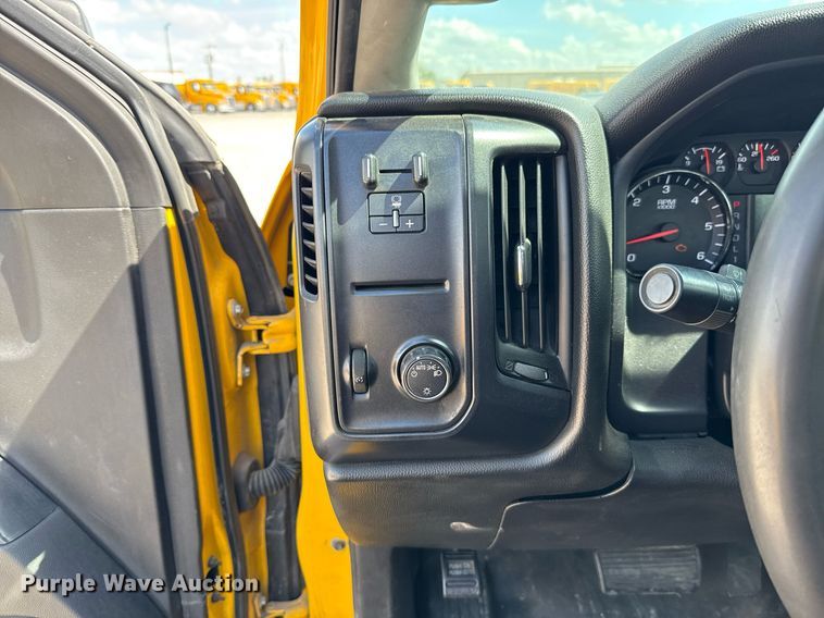 image for item EJ4793 2017 Chevrolet Silverado 3500HD utility bed pickup truck