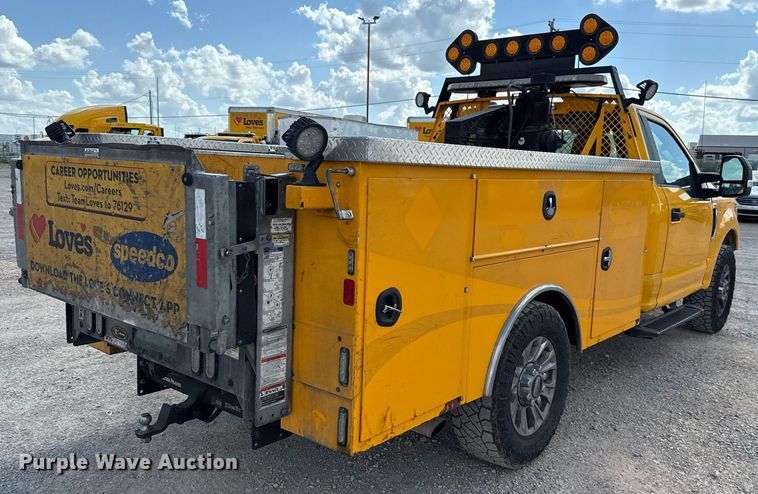 image for item EJ4796 2020 Ford F350 Super Duty XL utility bed pickup truck