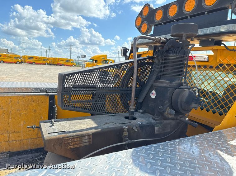 image for item EJ4796 2020 Ford F350 Super Duty XL utility bed pickup truck