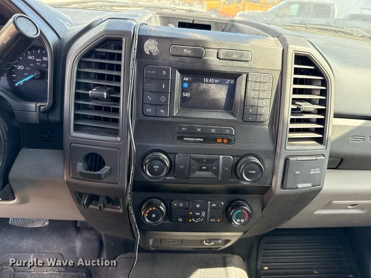 image for item EJ4796 2020 Ford F350 Super Duty XL utility bed pickup truck