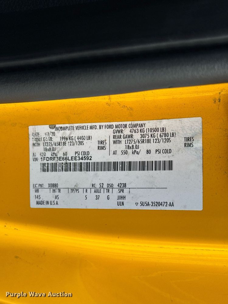 image for item EJ4796 2020 Ford F350 Super Duty XL utility bed pickup truck