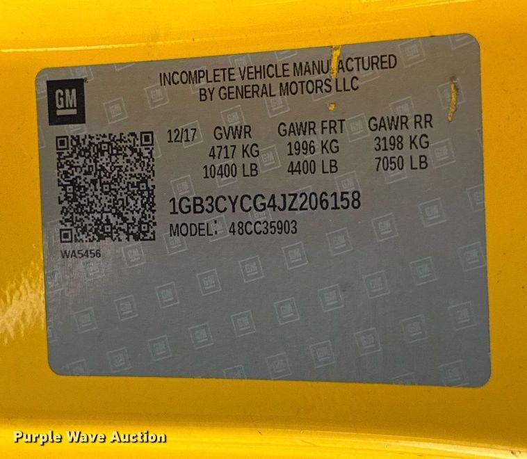 image for item EJ4797 2018 Chevrolet Silverado 3500HD utility bed pickup truck