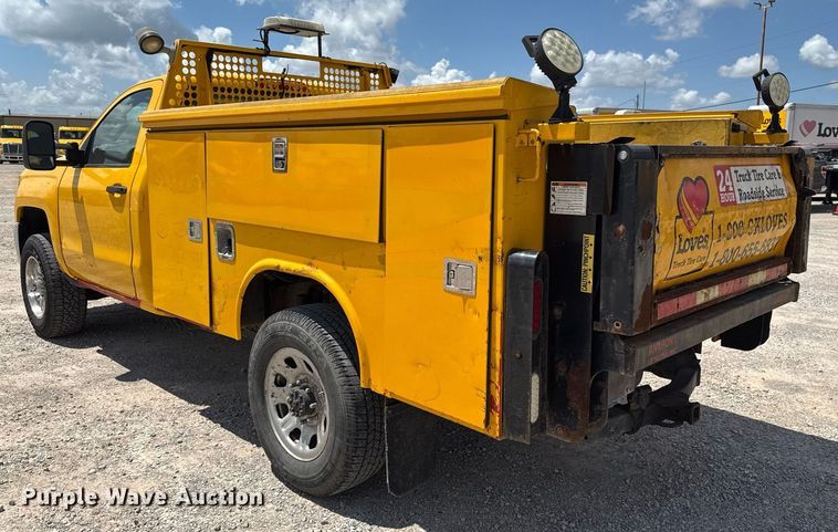 image for item EJ4799 2016 Chevrolet Silverado 3500HD utility bed pickup truck