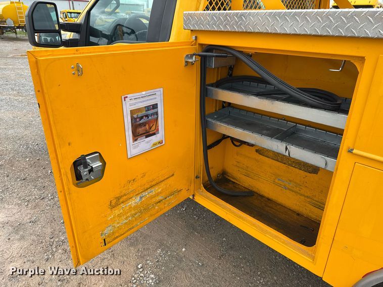image for item EJ4802 2021 Ford F350 Super Duty utility bed pickup truck