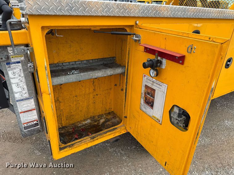 image for item EJ4802 2021 Ford F350 Super Duty utility bed pickup truck