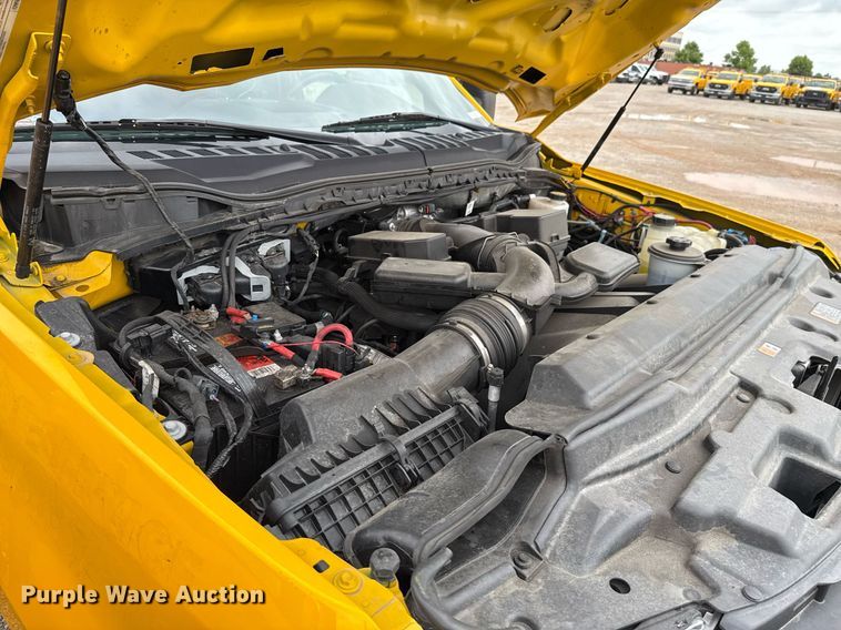 image for item EJ4802 2021 Ford F350 Super Duty utility bed pickup truck