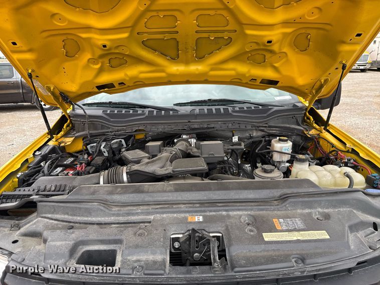 image for item EJ4802 2021 Ford F350 Super Duty utility bed pickup truck