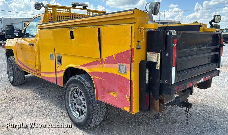 image for item EJ4804 2016 Chevrolet Silverado 3500HD utility bed pickup truck